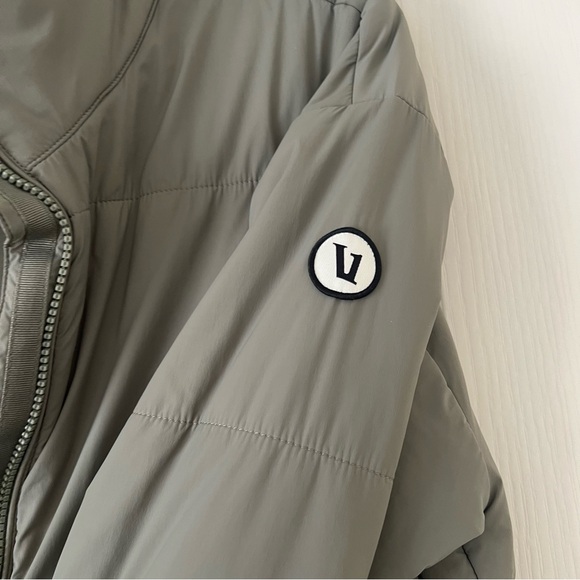 Vuori pistachio insulated jacket Sz Small - Picture 3 of 9
